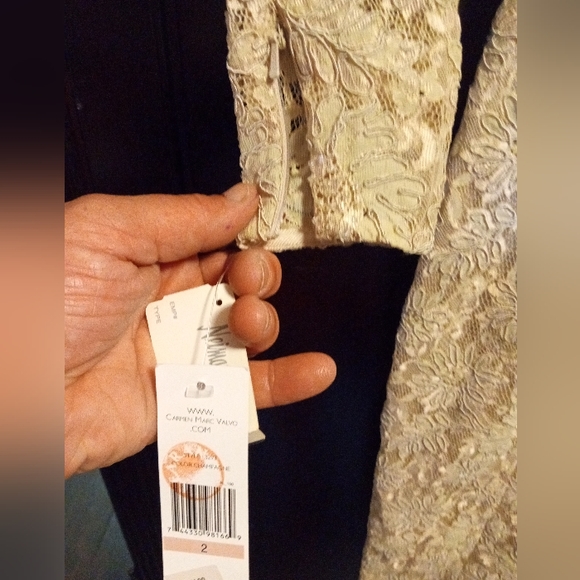 BRAND NEW W/TAGS! Carmen marc valvo dress - Picture 2 of 8